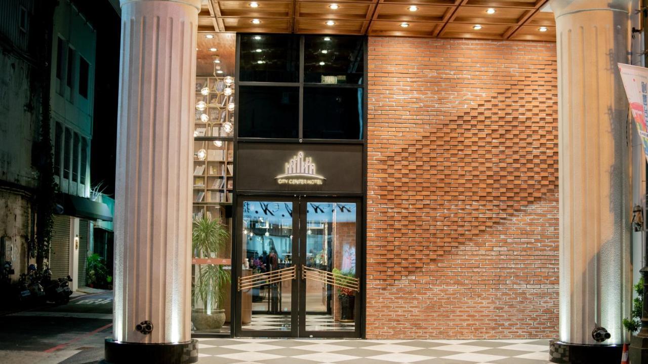 Hotel East Đài Trung Ngoại thất bức ảnh