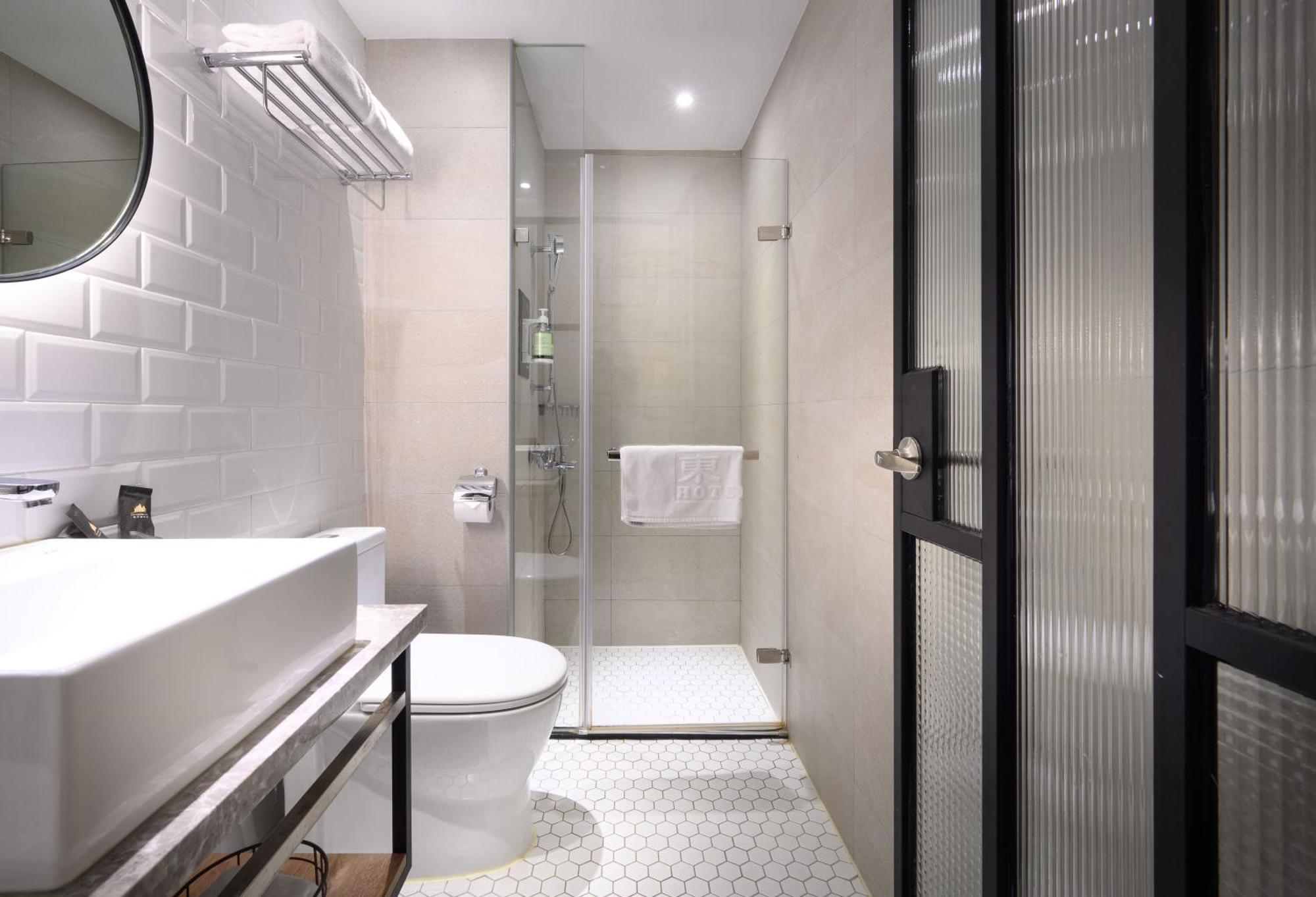 Hotel East Đài Trung Ngoại thất bức ảnh