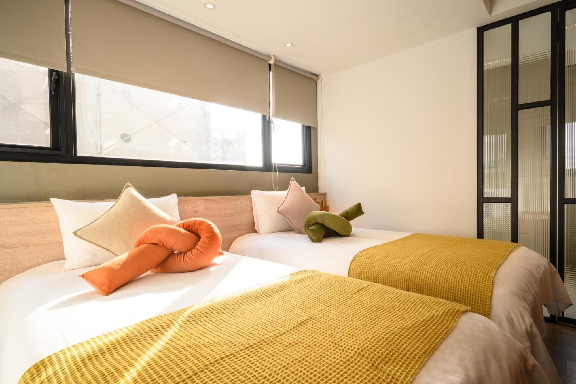 Hotel East Đài Trung Ngoại thất bức ảnh