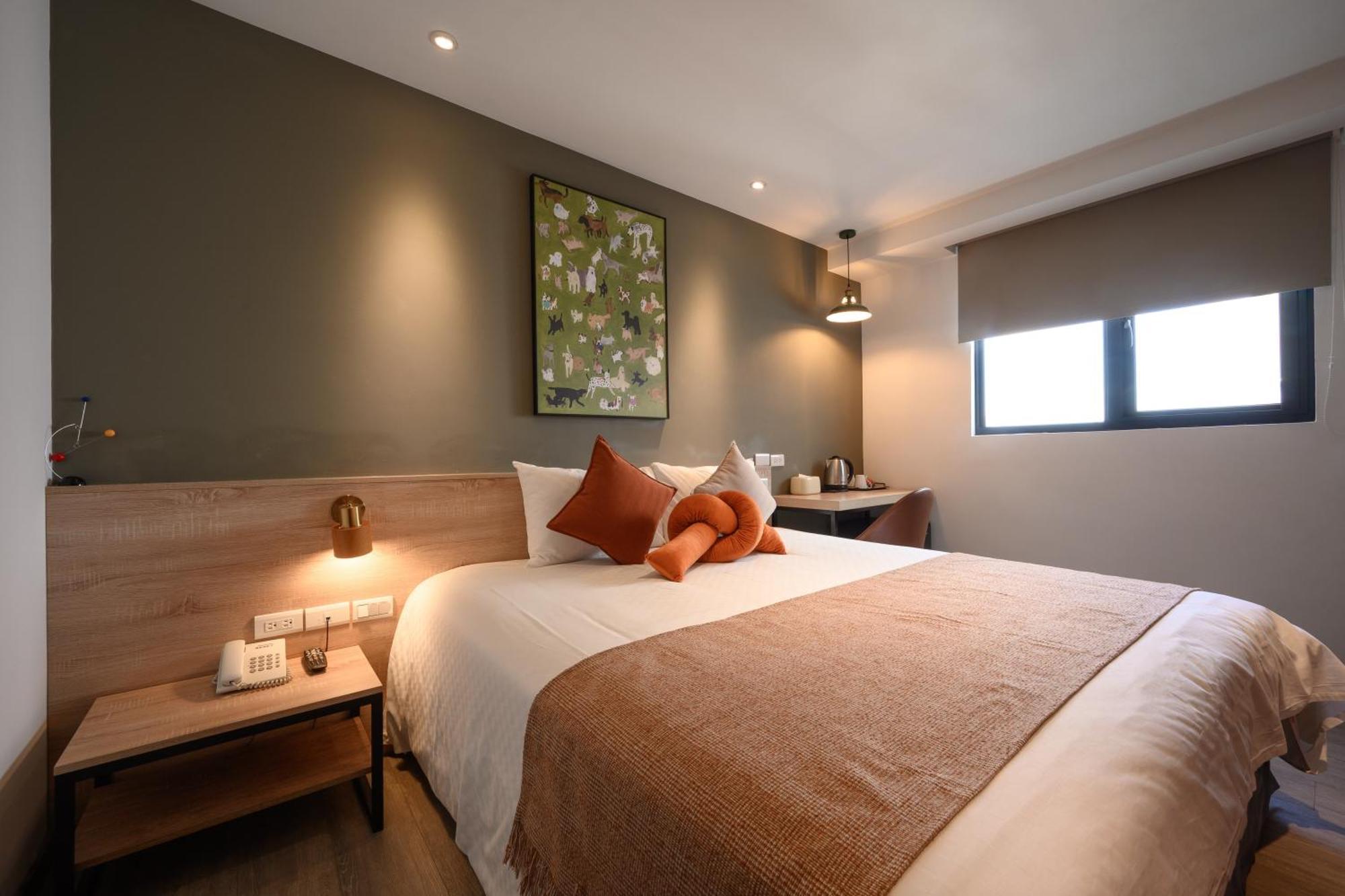 Hotel East Đài Trung Ngoại thất bức ảnh